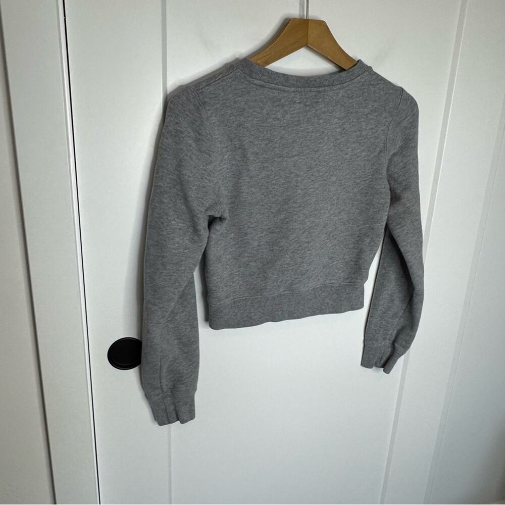 Aritzia Wilfred Free Gray Cropped Relaxed Pullover Sweatshirt Size Small - Picture 4 of 4